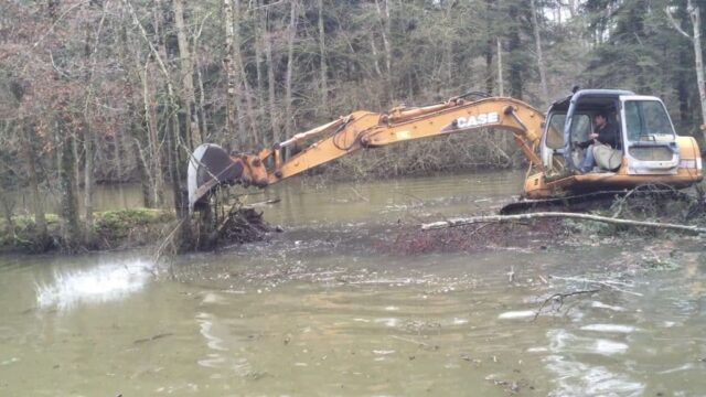 2014 Emeric prend sa pelle pour un bateau